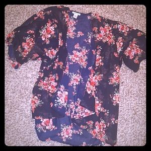 Sheer plus size cardigan shirt sleeved